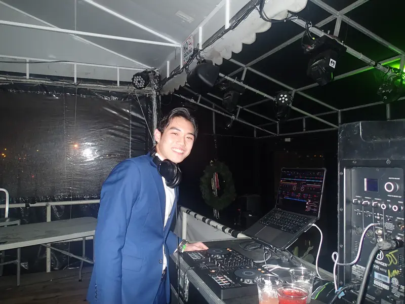 Matt Lowe DJ