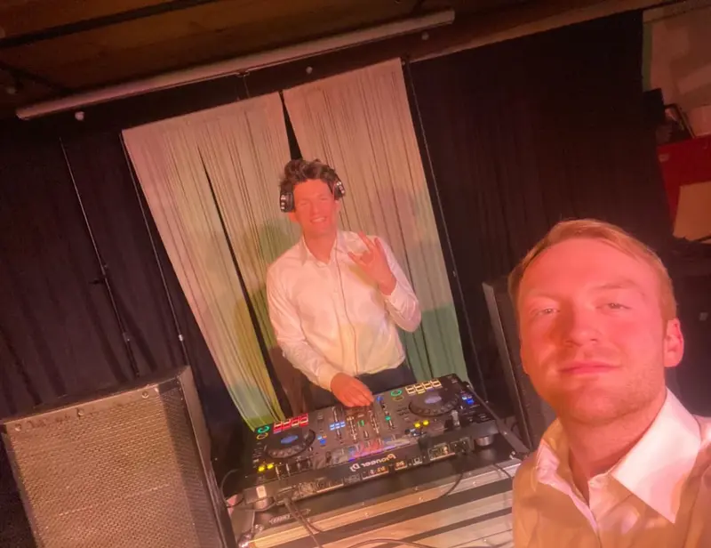 DJ Glazer gallery 4