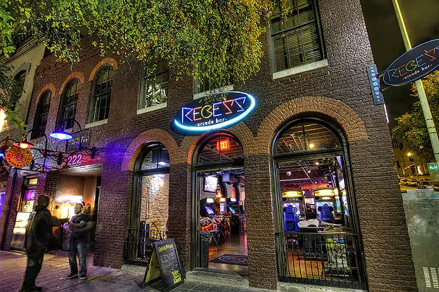 Recess Arcade Bar