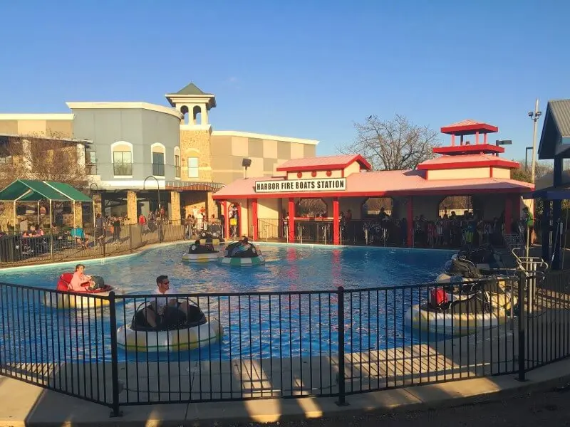Austin's Park n' Pizza gallery 3
