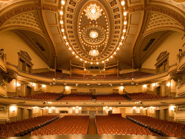 BAM (Brooklyn Academy of Music)