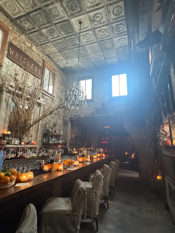 Whisler’s gallery 5