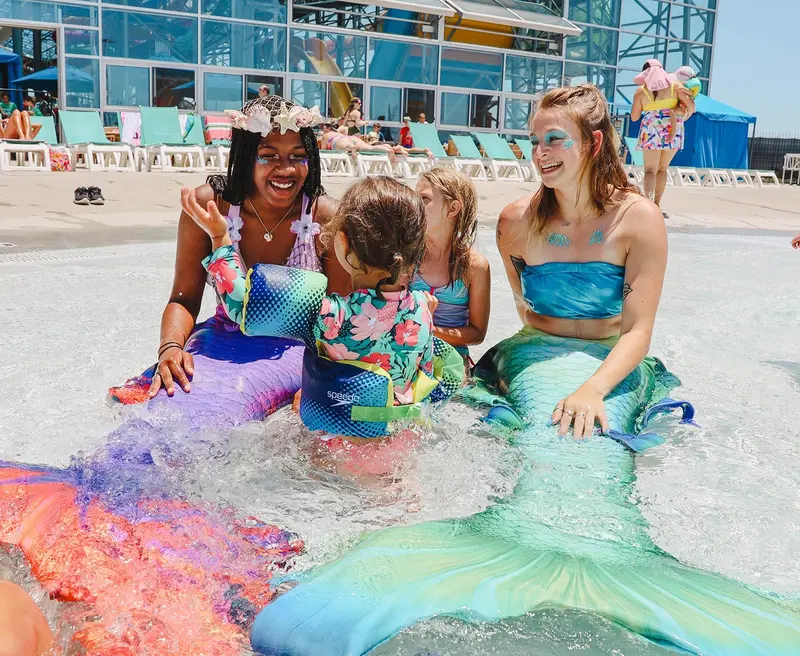 Epic Waters Indoor Waterpark gallery 5