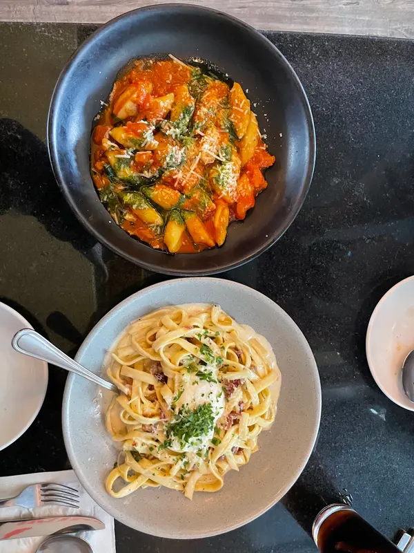 Cedro Scratch Italian & Wine Bar gallery 5