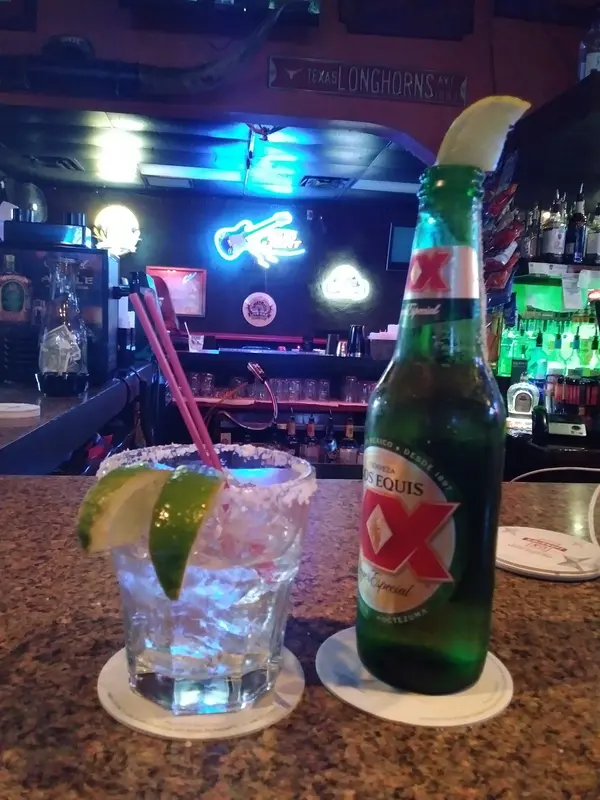 Homer's Neighborhood Bar gallery 2