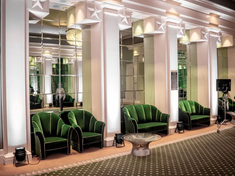Wortham Theater Center gallery 2