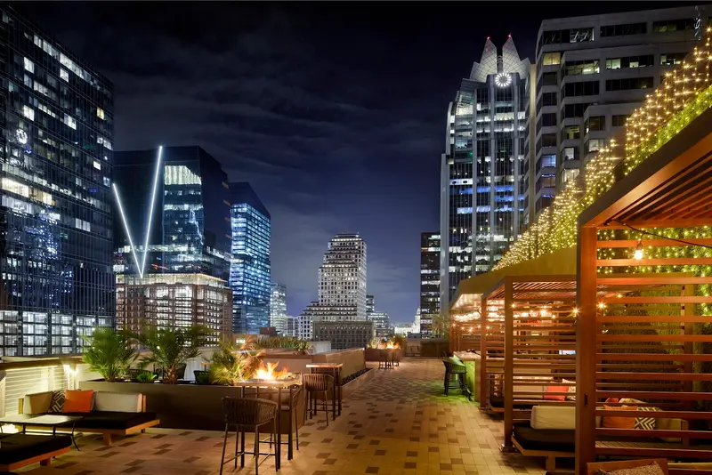 Edge Rooftop gallery 3