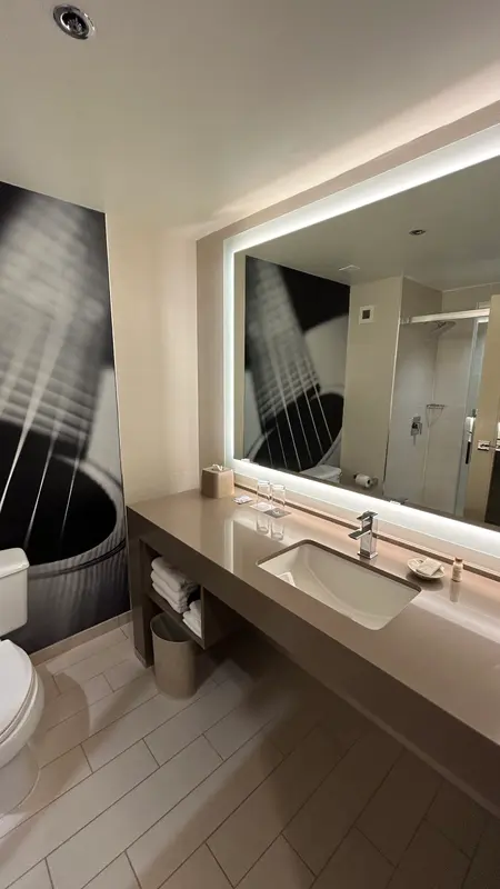 Renaissance Austin Hotel gallery 5