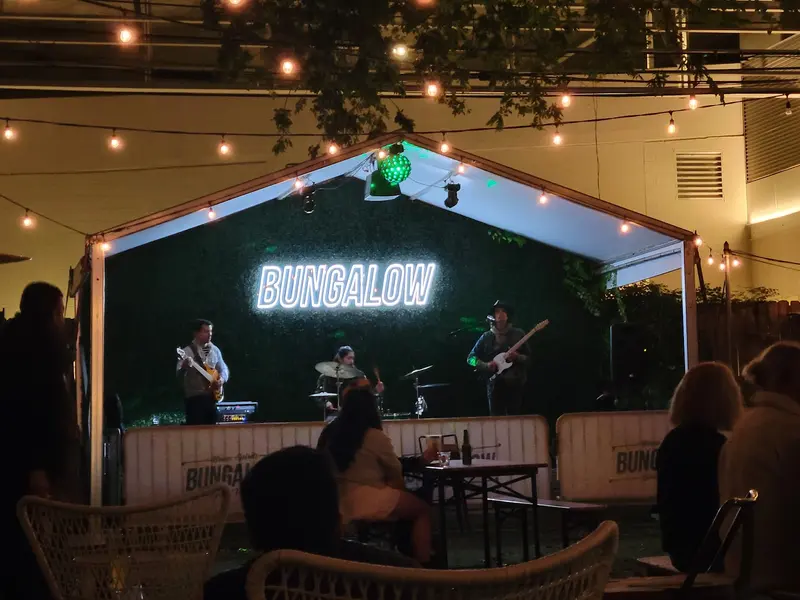 Bungalow gallery 3