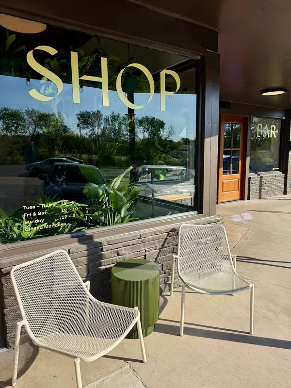Flourish Plant Shop & Wine Bar gallery 4