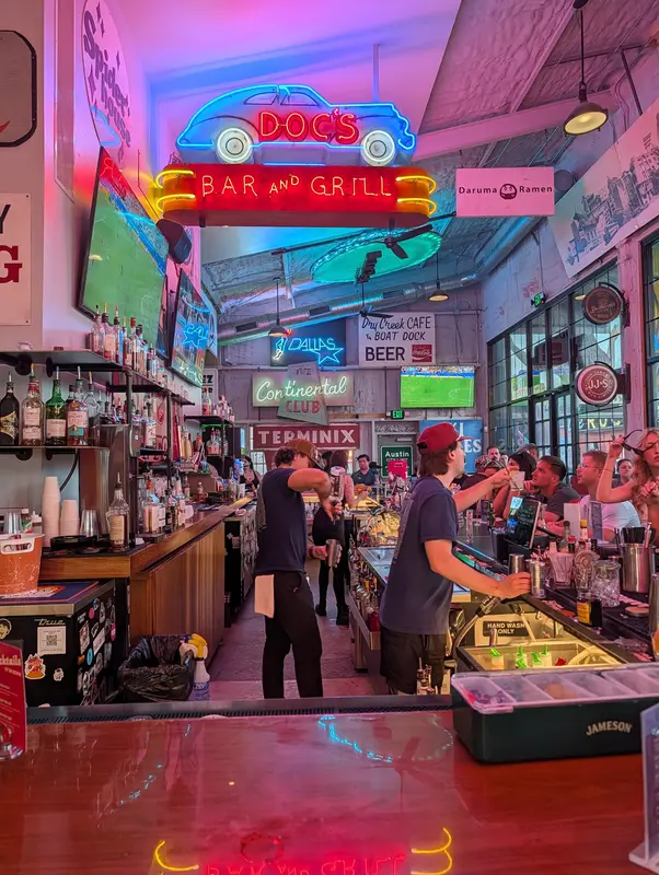 Sign Bar gallery 4