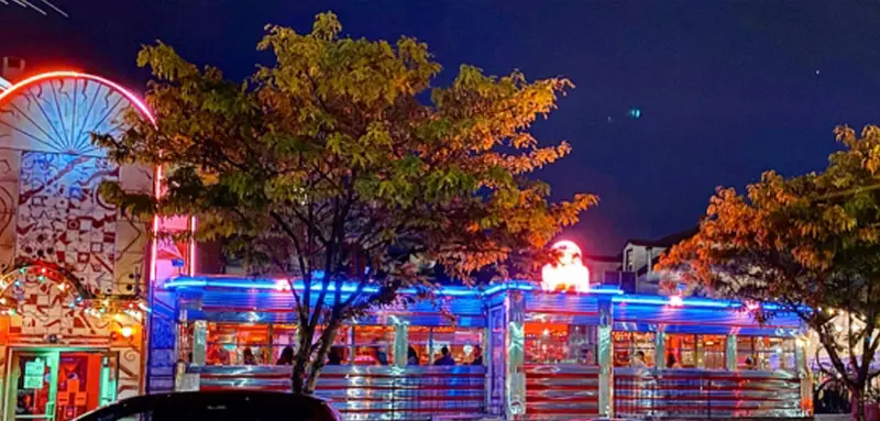 Silk City Diner Bar & Lounge