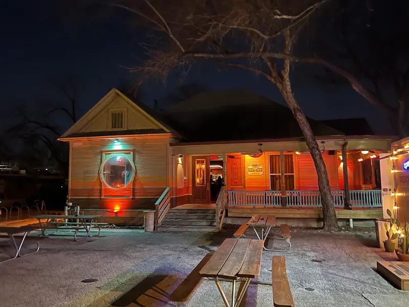 High Noon gallery 5