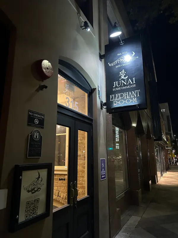 Elephant Room gallery 4