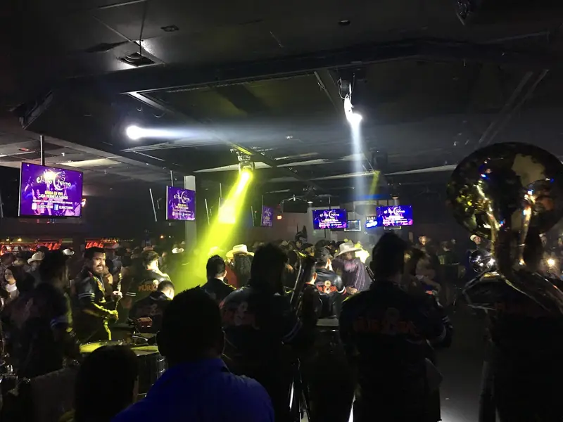 El Nocturno Night Club gallery 2