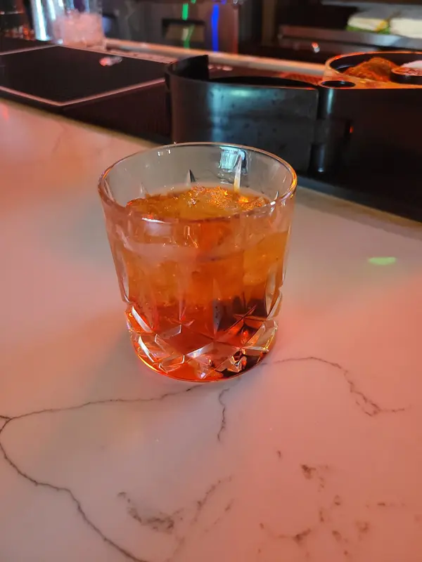 Woody's Bar gallery 4