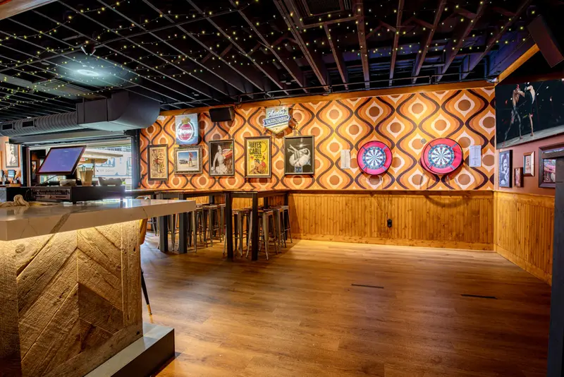 Woody's Bar gallery 5